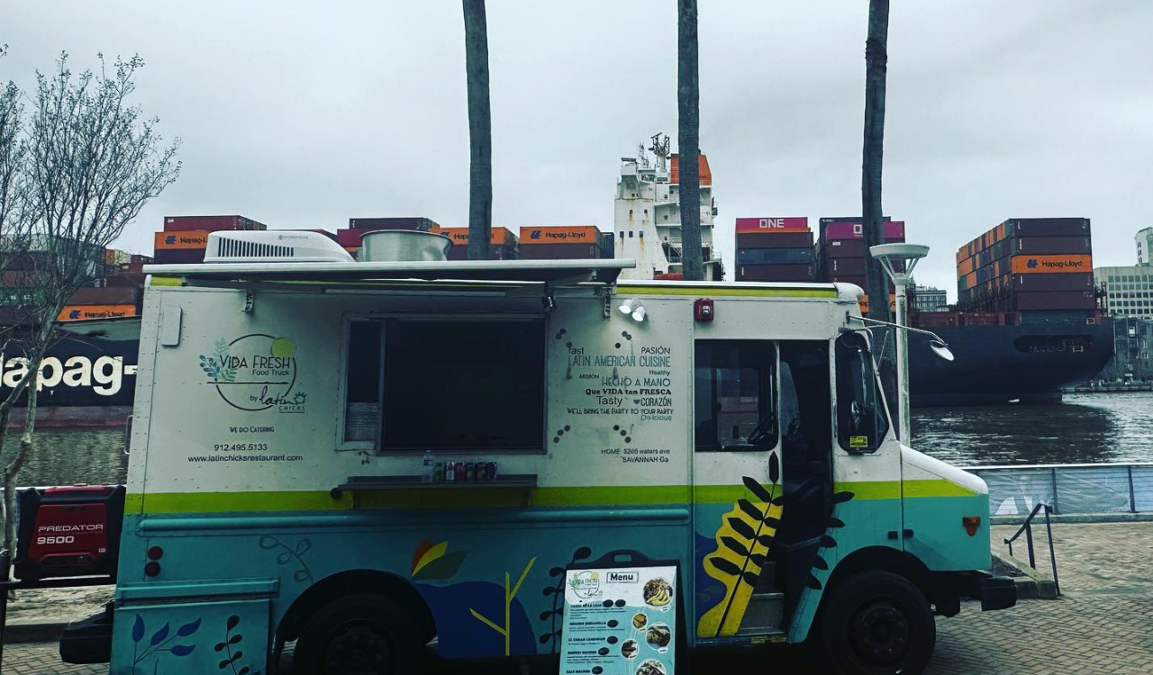 Latin Chicks Food Truck