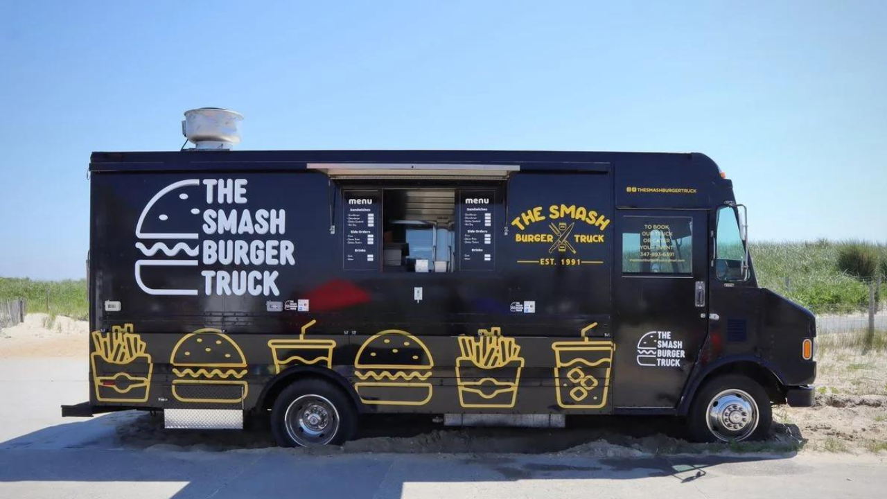 Smashburger Food Truck Menu, Price, Location & Timing 2025